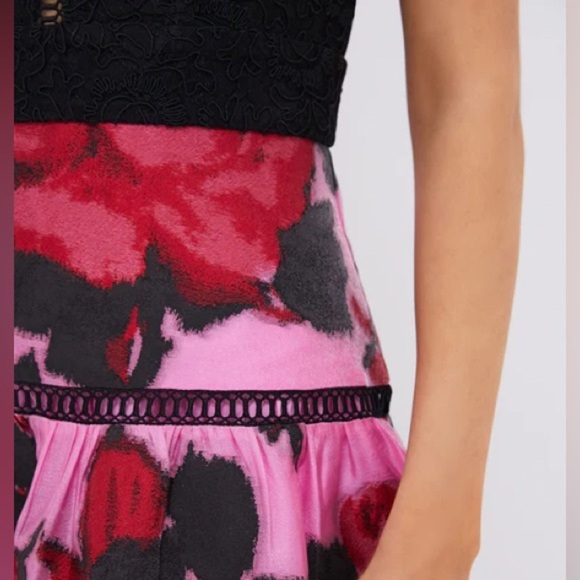 NWT Tuckernuck Cerise Begonia Blossom Eyelet Lace Jacquard Joss Midi Dress Sz L - Picture 5 of 13